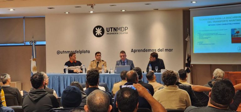 Conferencia en Mar de Plata
